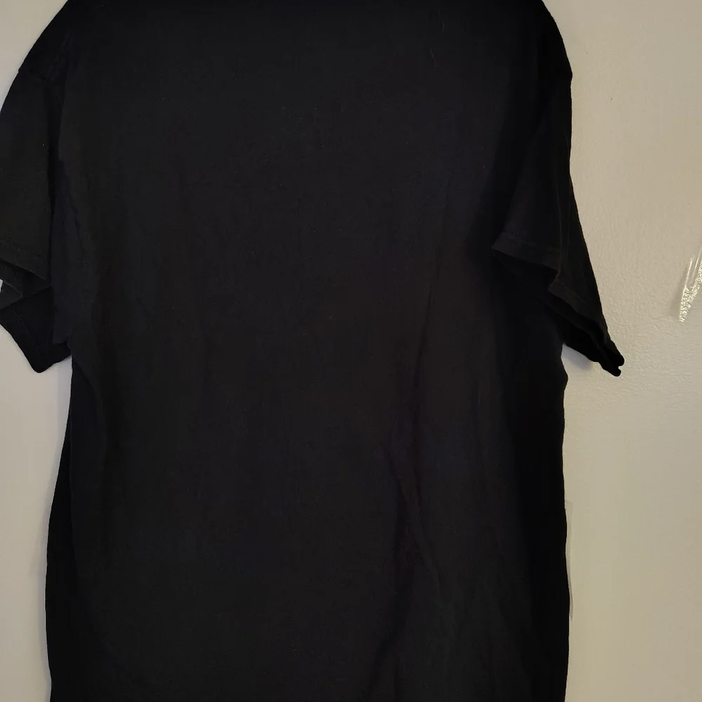 NWOT TUPAC Black Graphic T-Shirt with Purple Accents Size Large - Picture 3 of 4